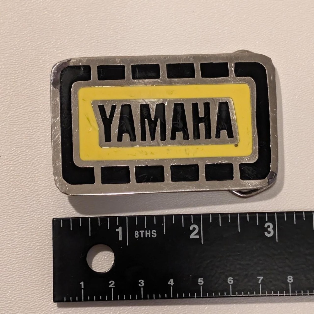 Yamaha yellow and black belt buckle